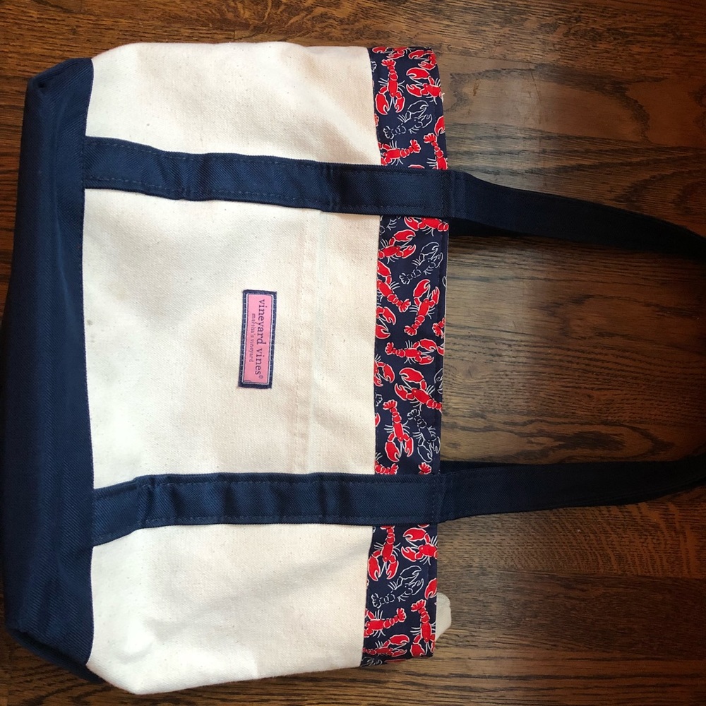 VINEYARD VINES Lobster Tote - Navy Red and White